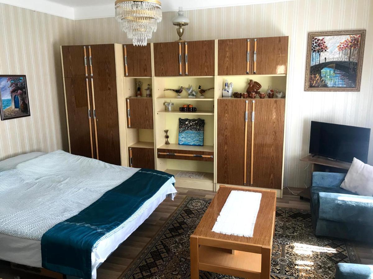 Hotel Postakocsi Vendeghaz Kisgyor Exteriér fotografie